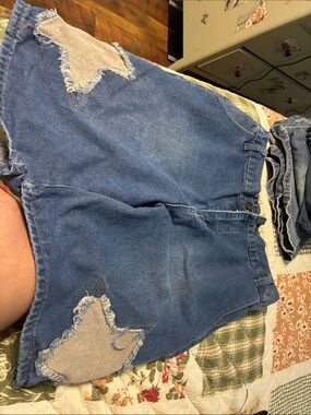 High-Rise Blue Denim Shorts with Star Patch Detail